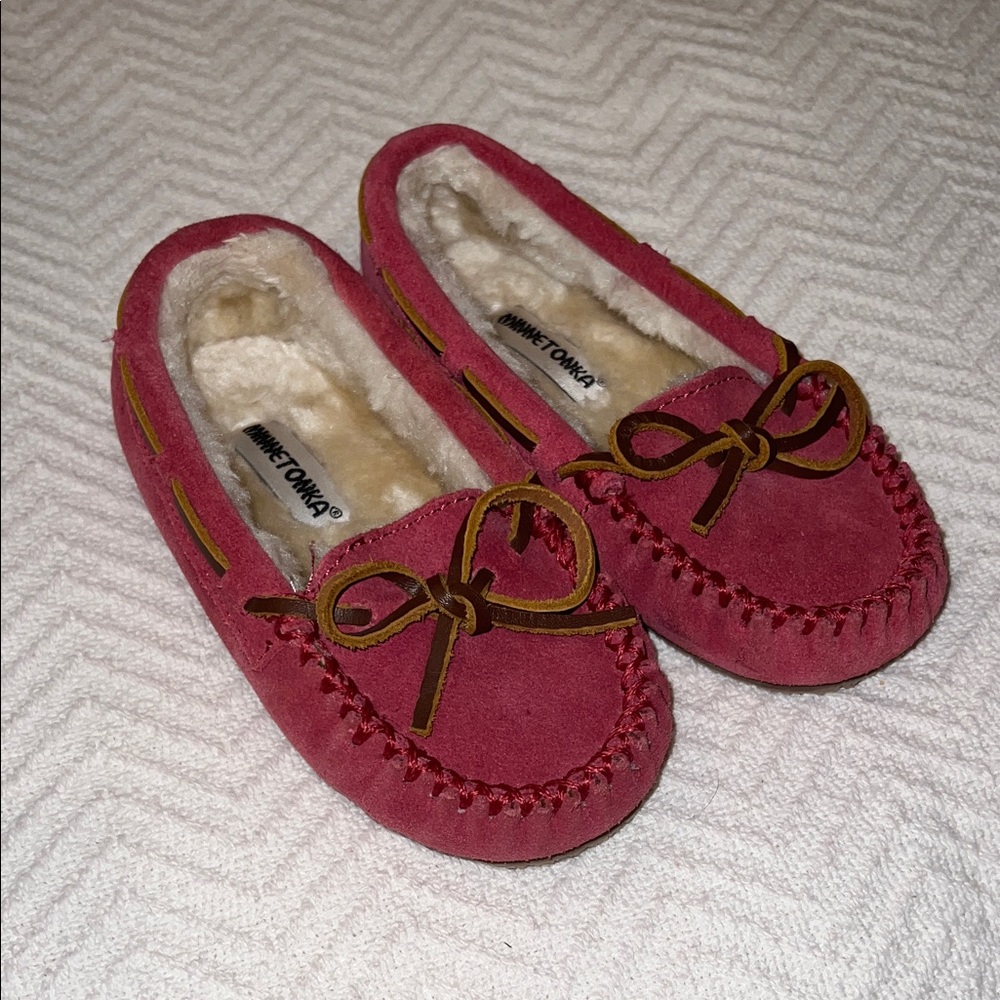 Minnetonka Raspberry Suede Moccasin Slippers